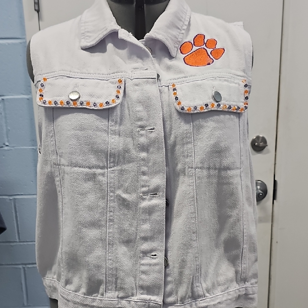 SHEIN White Denim Vest with Orange Design